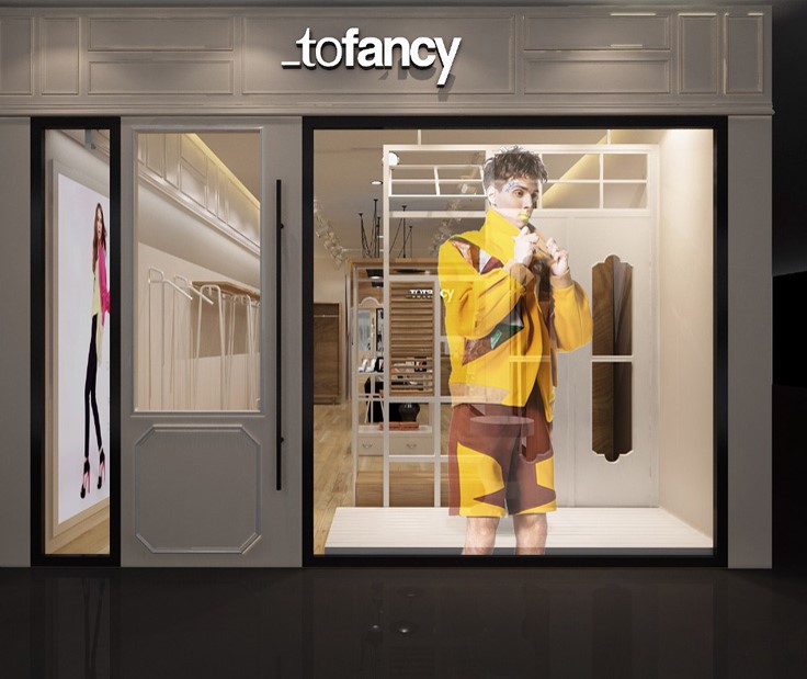 太阳GG智慧显示屏门店橱窗LED通明屏展示